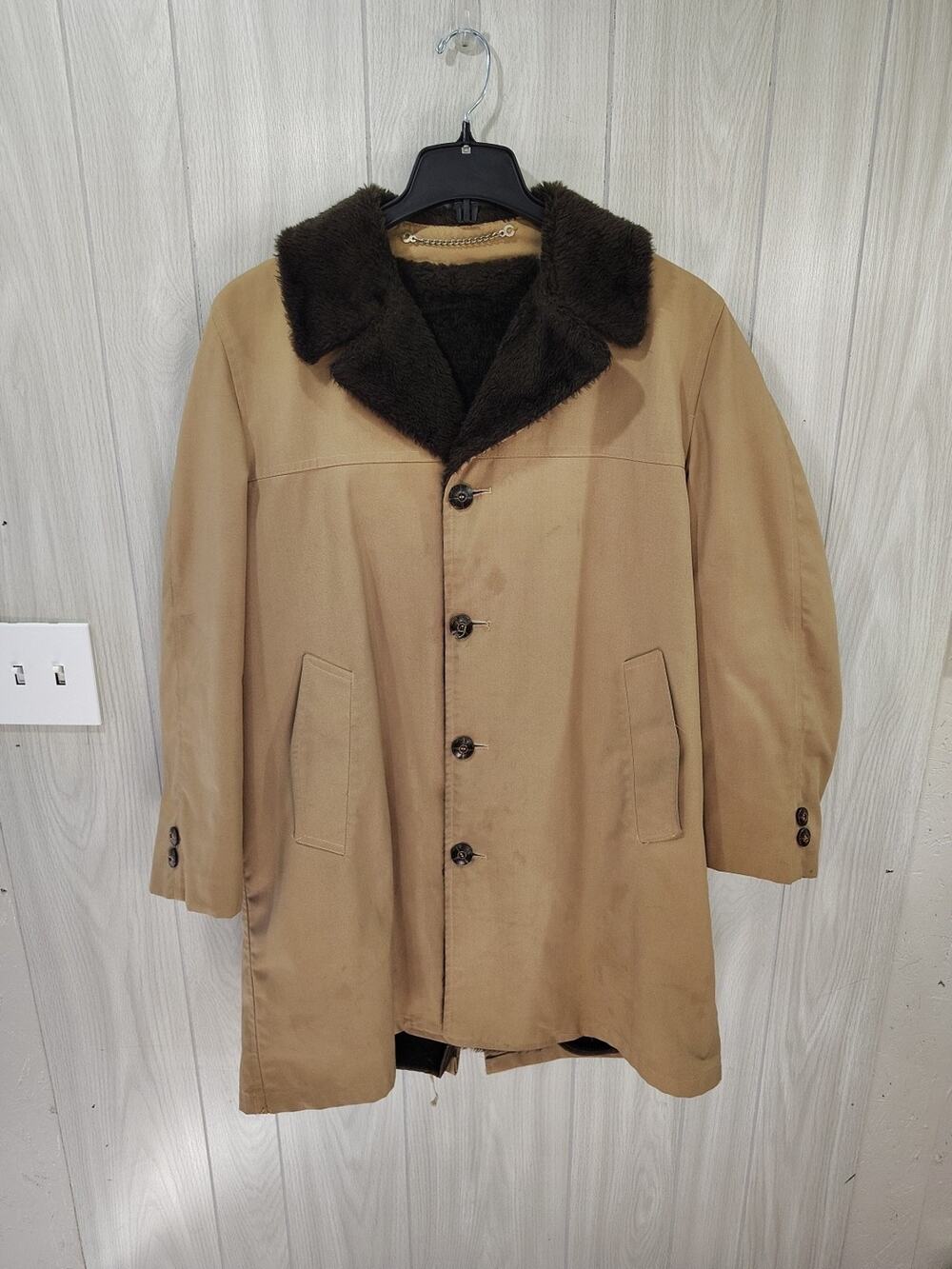 Vintage Prell William Street Collection Size 40R Pea Coat Beige